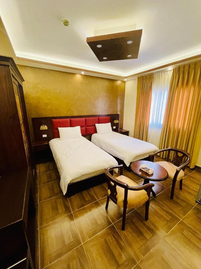 Esperanza Petra Bed & Breakfast Wadi Musa Exterior photo