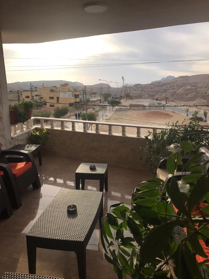 Esperanza Petra Bed & Breakfast Wadi Musa Exterior photo